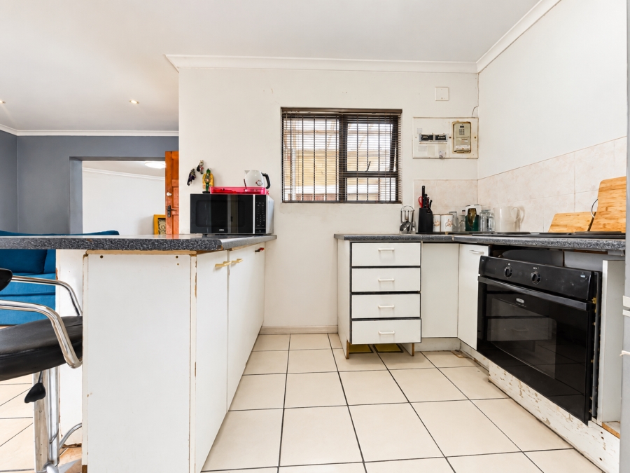 3 Bedroom Property for Sale in Brooklyn Western Cape